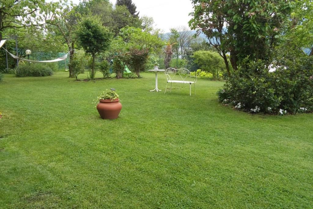 Lake Orta Openspace Garden Beach Pettenasco Kültér fotó