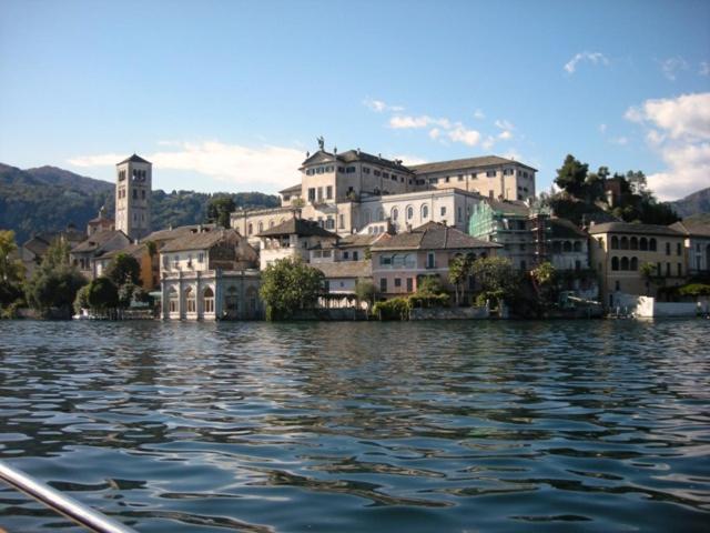 Lake Orta Openspace Garden Beach Pettenasco Kültér fotó